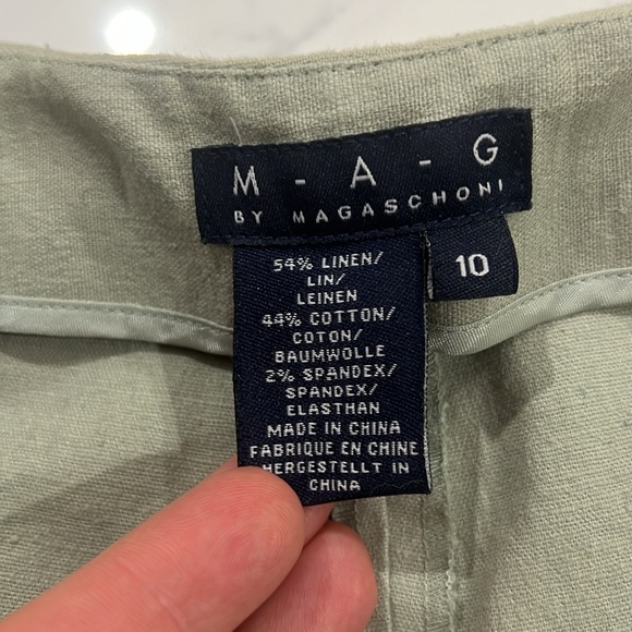 NWOT Magaschoni linen/cotton blend trousers with belt. - Picture 4 of 14